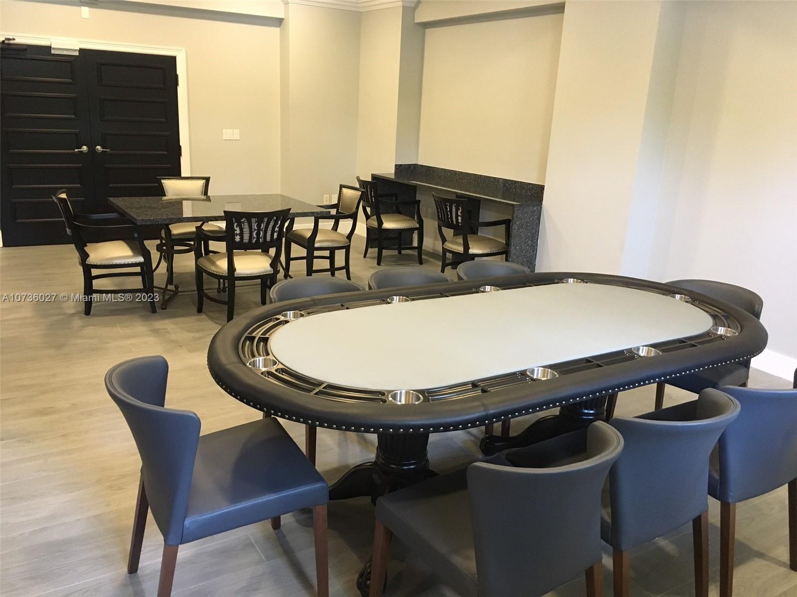 THE Wave Condo - Residential Lease