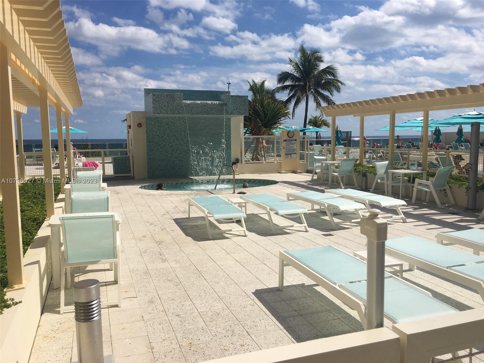 THE Wave Condo - Residential Lease