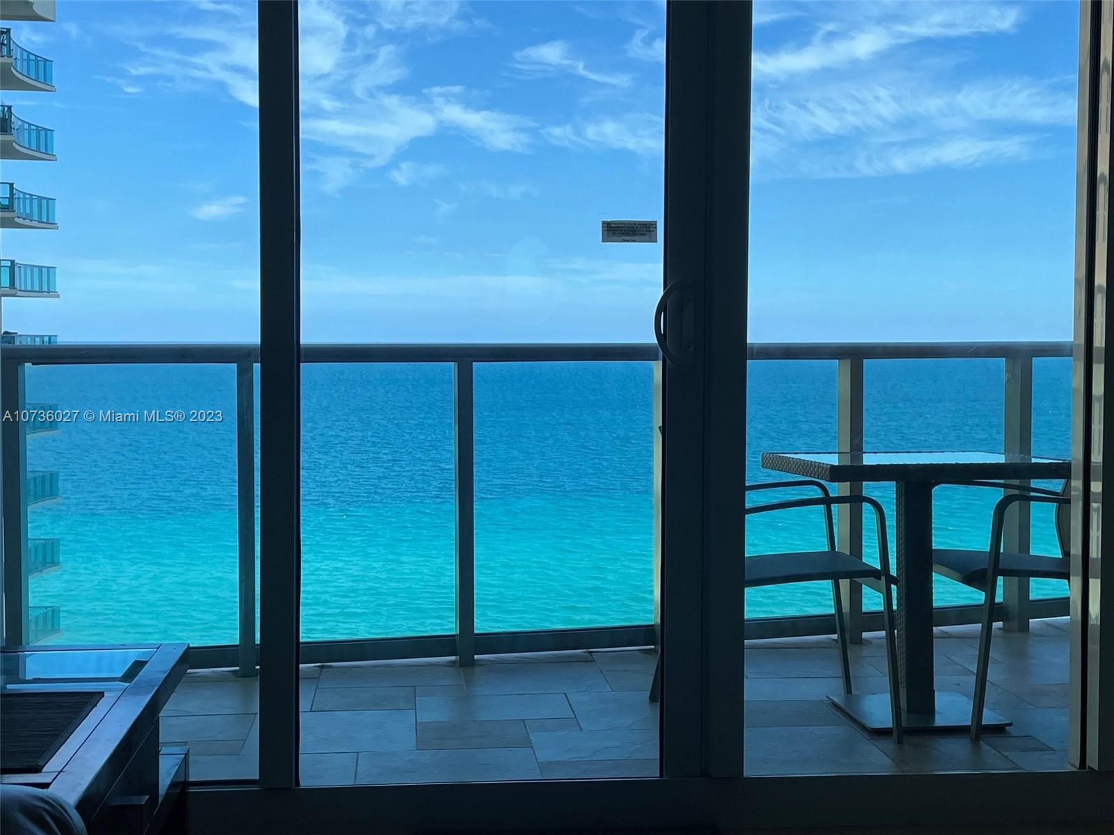 THE Wave Condo - Residential Lease