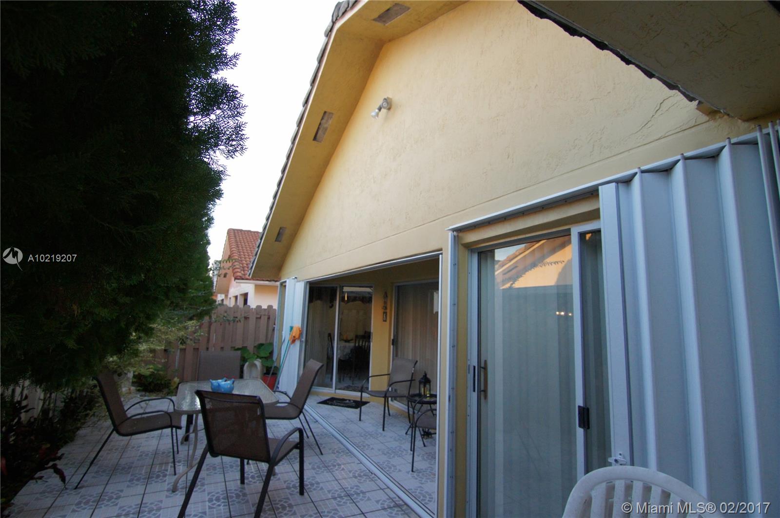 Herrera Estates At Lago M - Residential