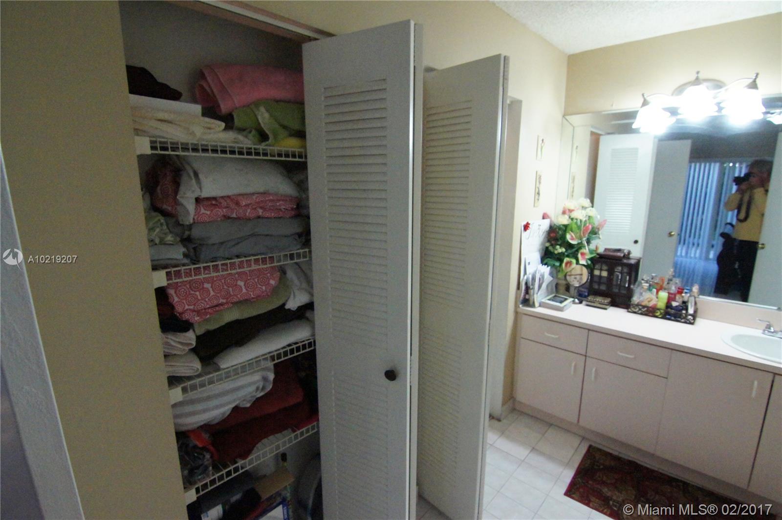 Herrera Estates At Lago M - Residential