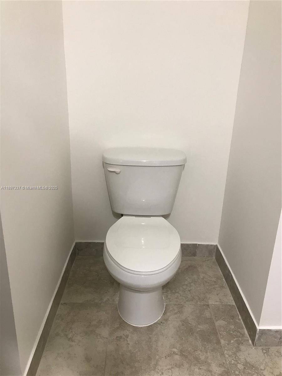 CENTURY PARK WEST - Residential Lease