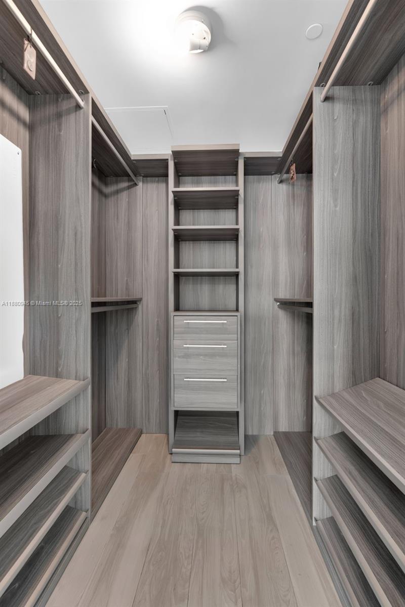 1300 S MIAMI AVENUE CONDO - Residential