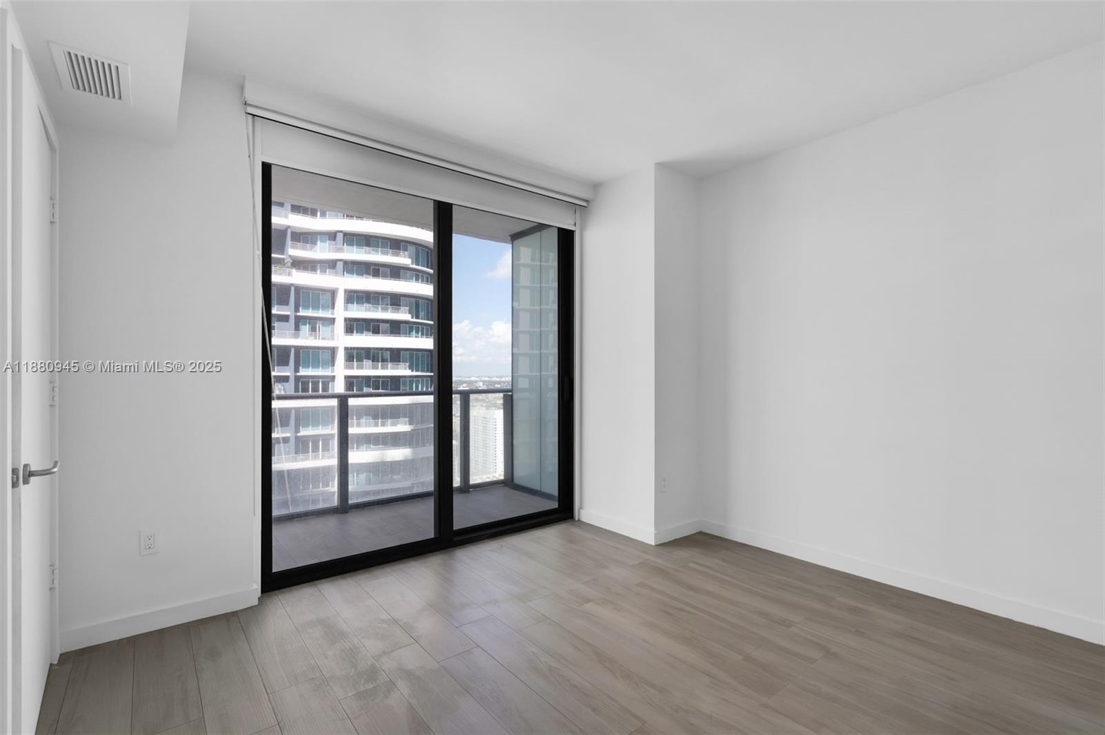 1300 S MIAMI AVENUE CONDO - Residential