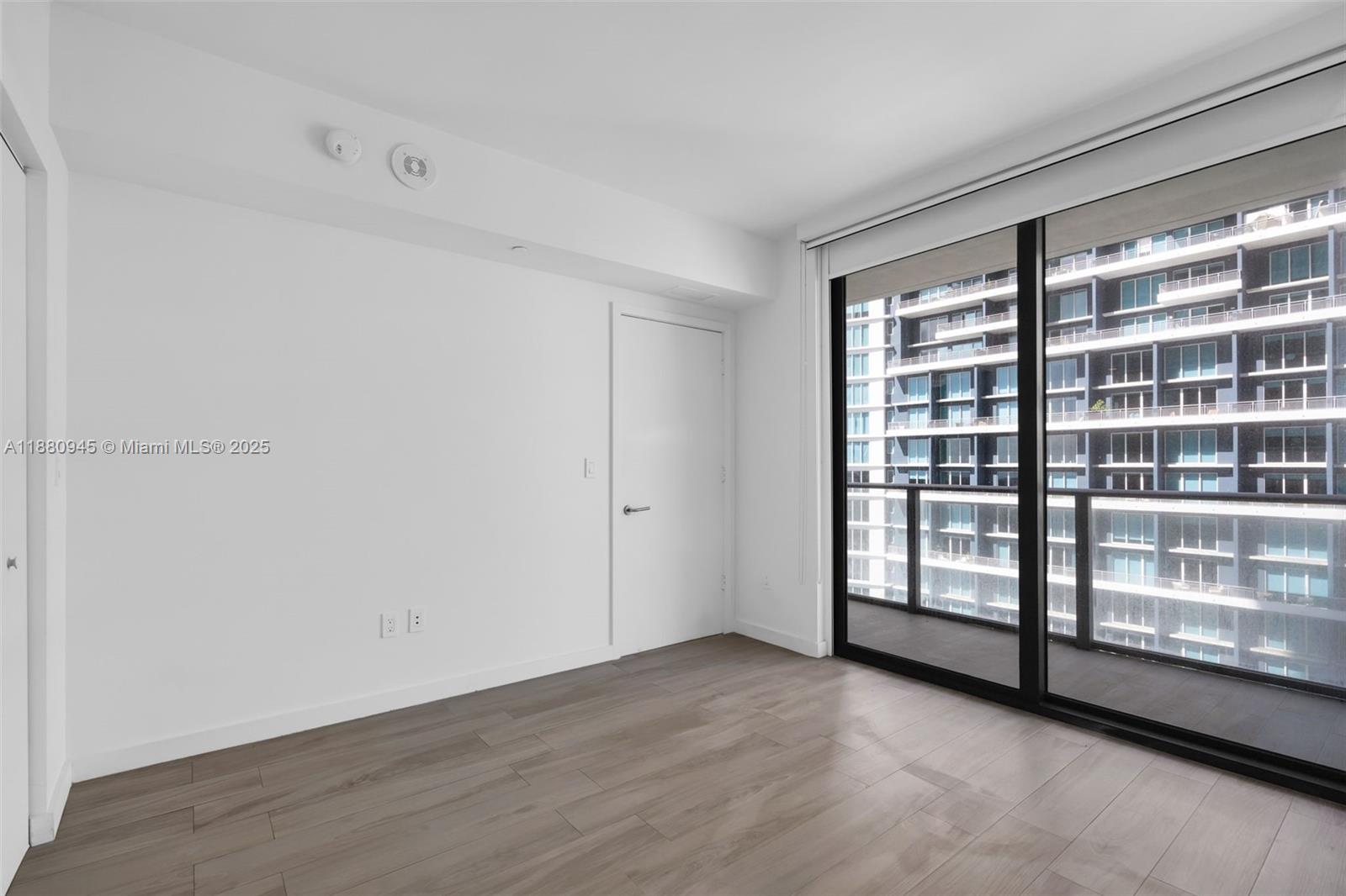 1300 S MIAMI AVENUE CONDO - Residential