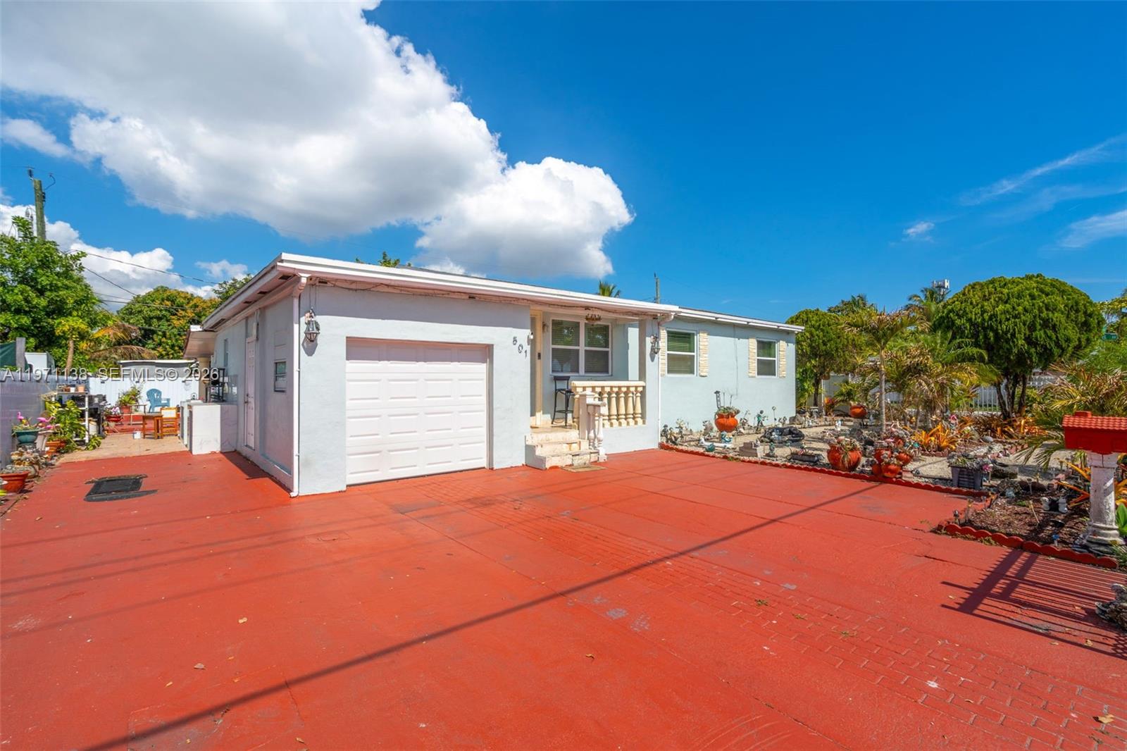 HIGHVIEW GARDENS - Residential