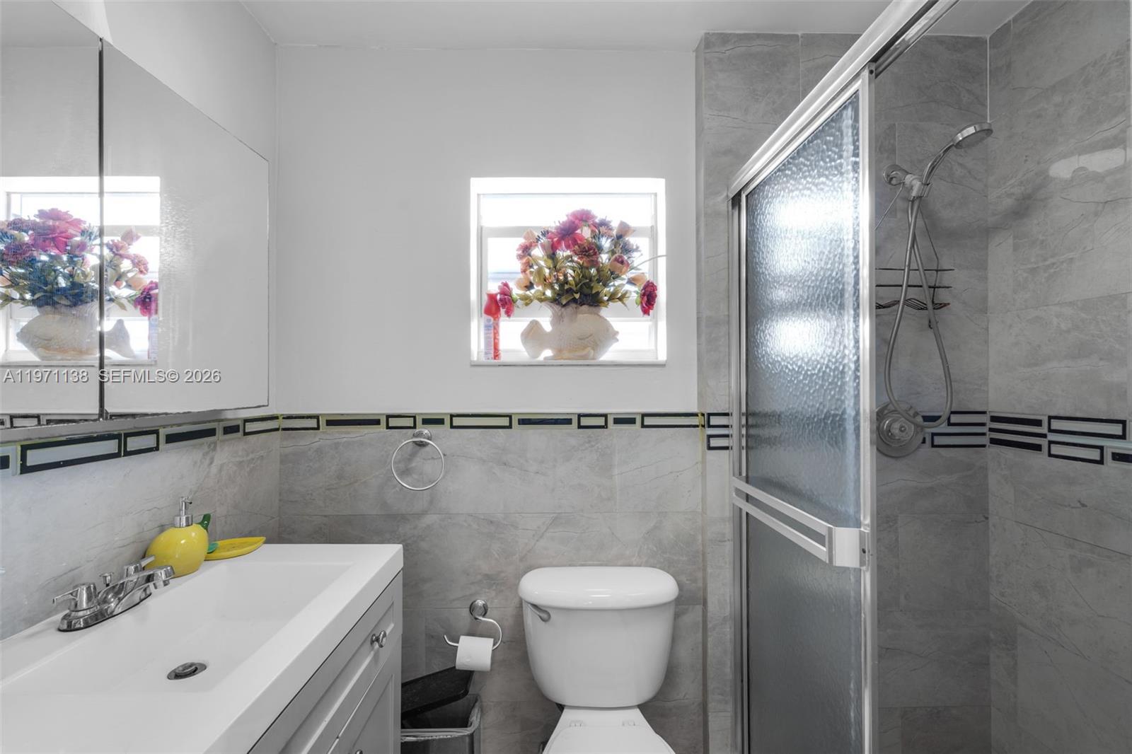 HIGHVIEW GARDENS - Residential