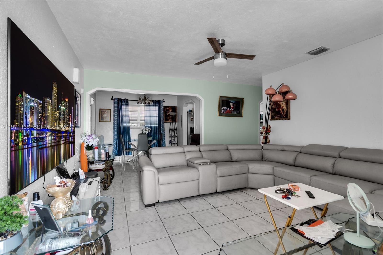 HIGHVIEW GARDENS - Residential