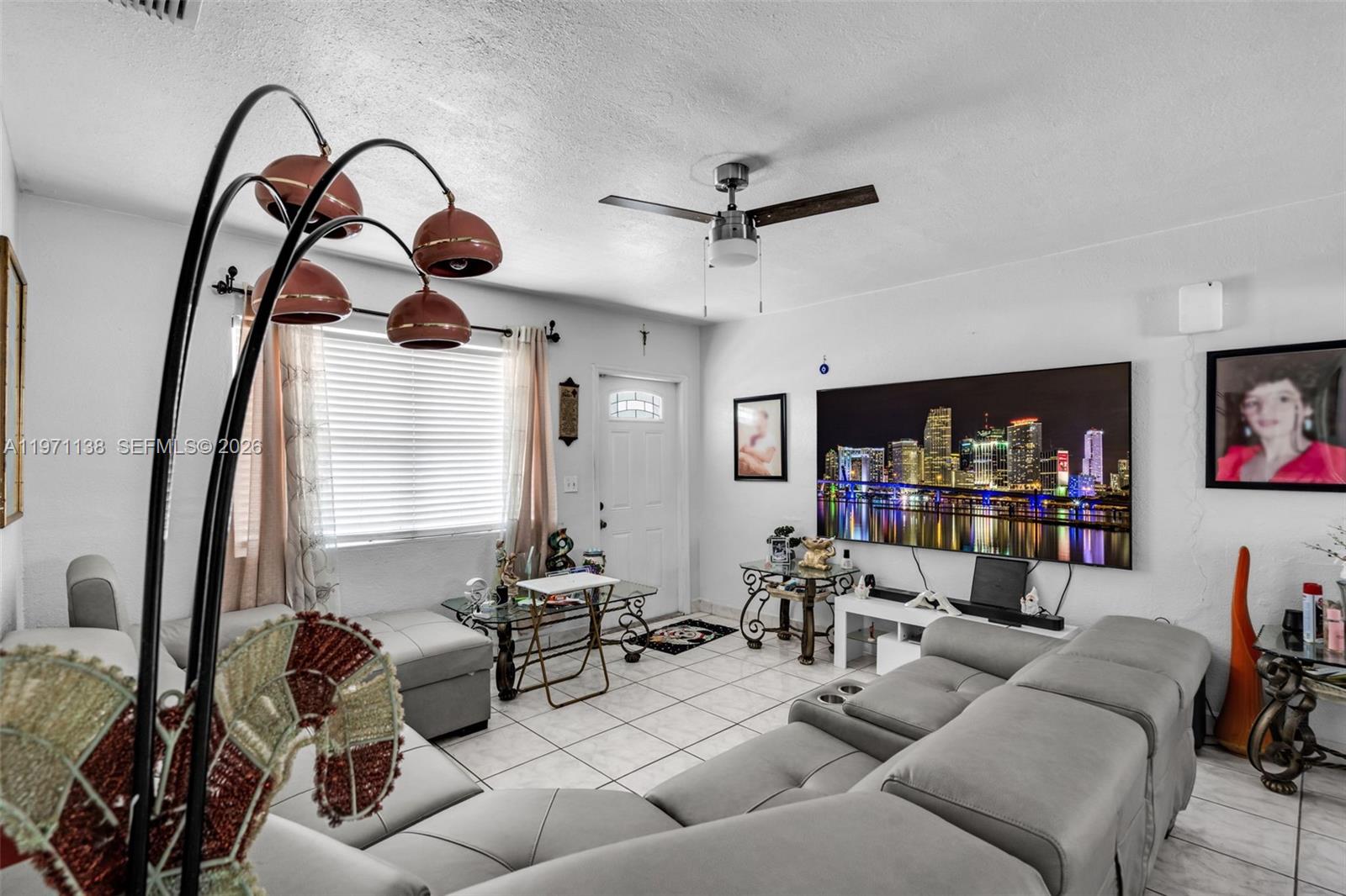 HIGHVIEW GARDENS - Residential