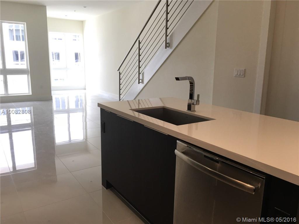 LANDMARK - Residential Lease