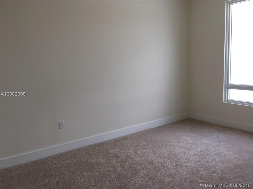 LANDMARK - Residential Lease