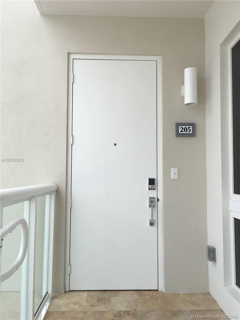 LANDMARK - Residential Lease