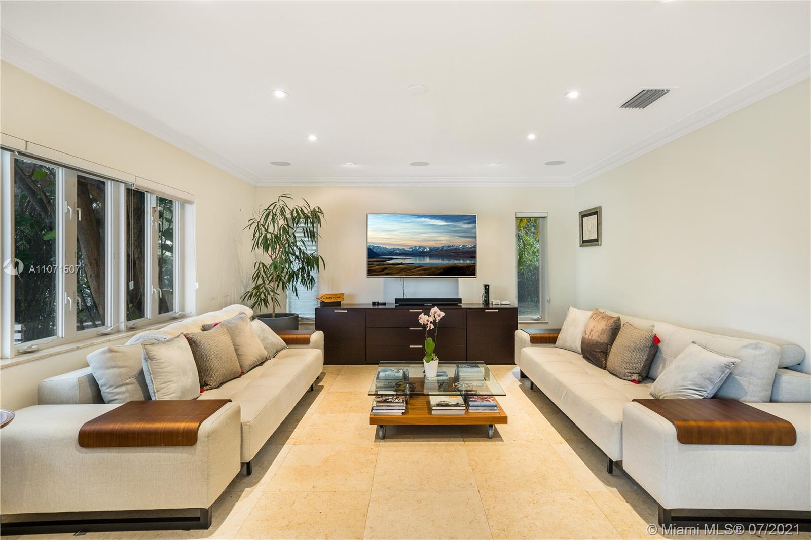 OLD CUTLER BAY SEC 1 - Residential