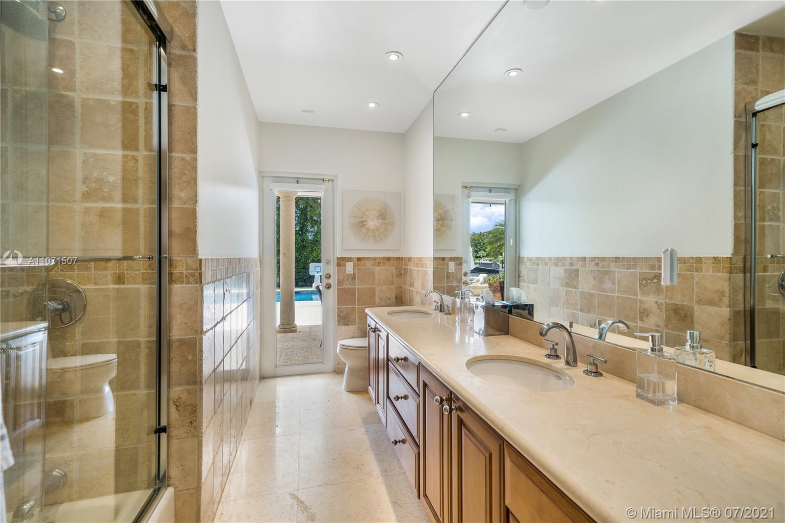 OLD CUTLER BAY SEC 1 - Residential