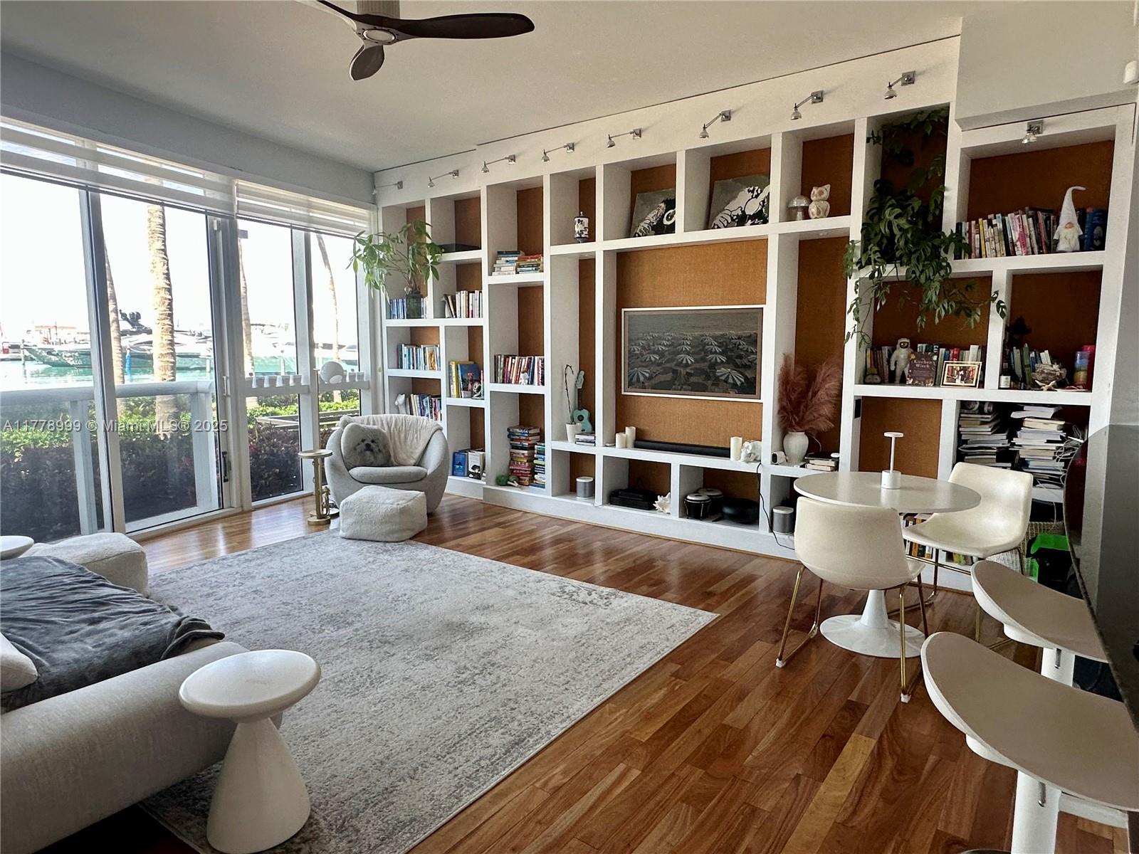 400 Alton Rd TH-4M