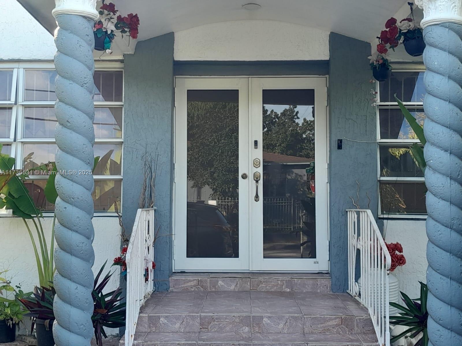 Property for Sale at 6730 Ne Miami Pl, Miami, Broward County, Florida - Bedrooms: 3 
Bathrooms: 1  - $690,000