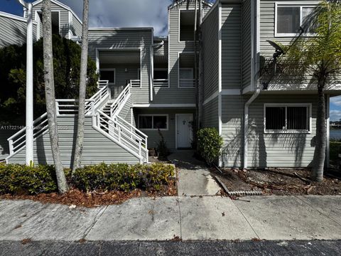 3437 NW 44th St 208 Oakland Park FL 33309