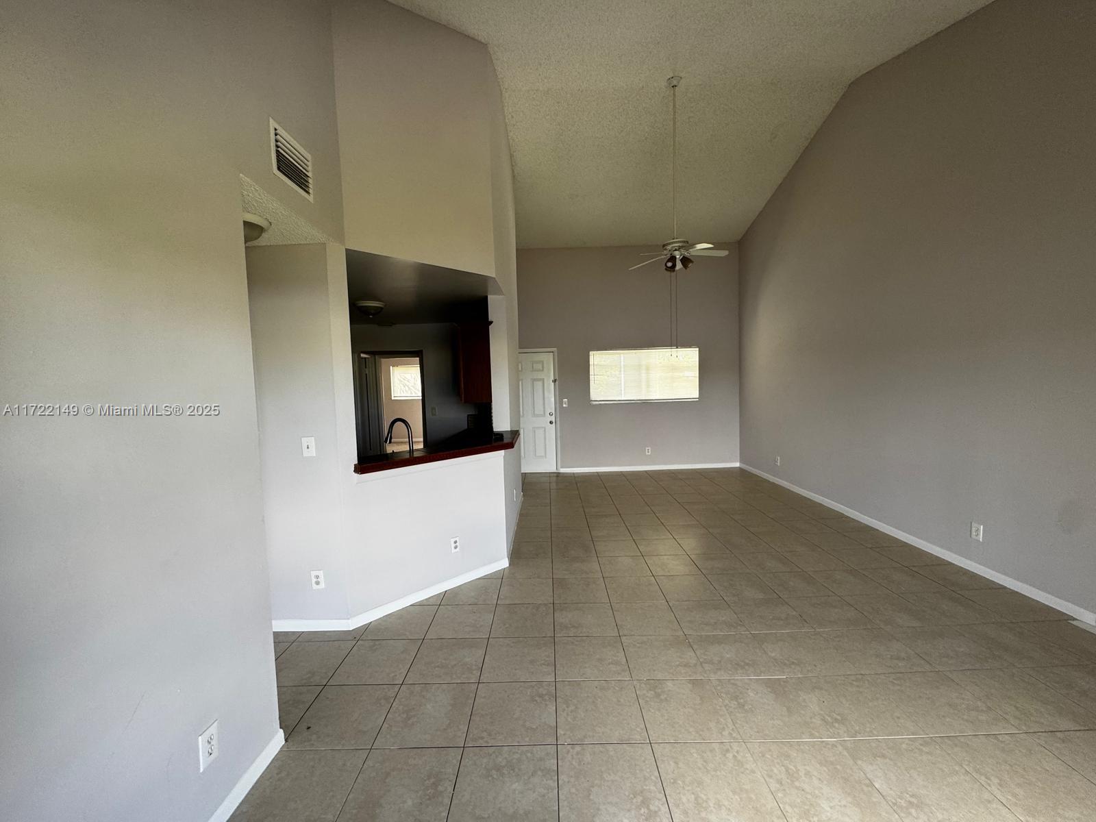 3437 NW 44th St 208