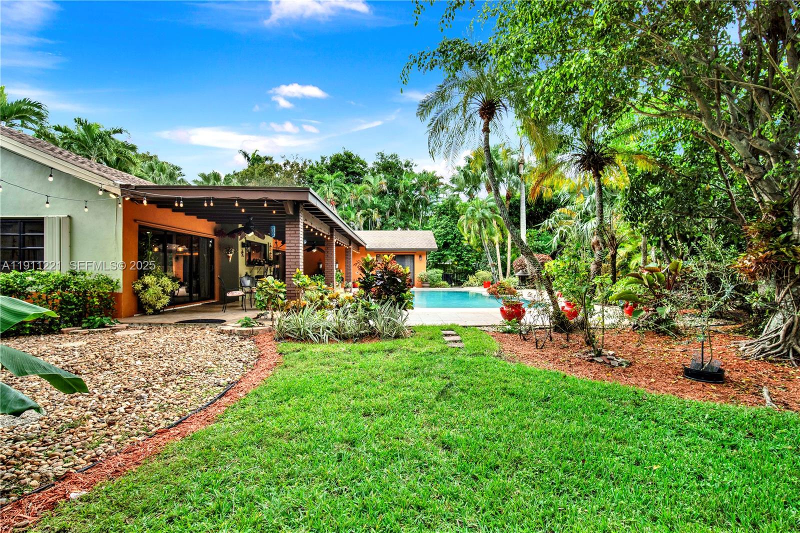 MARY ANN ESTATES 1ST ADDN - Residential