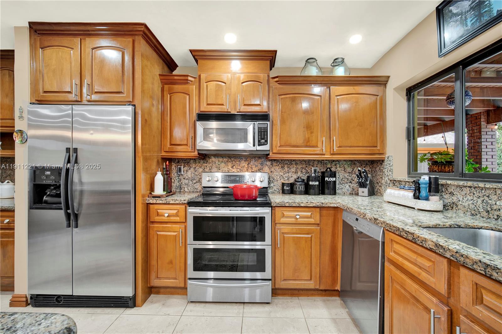 MARY ANN ESTATES 1ST ADDN - Residential