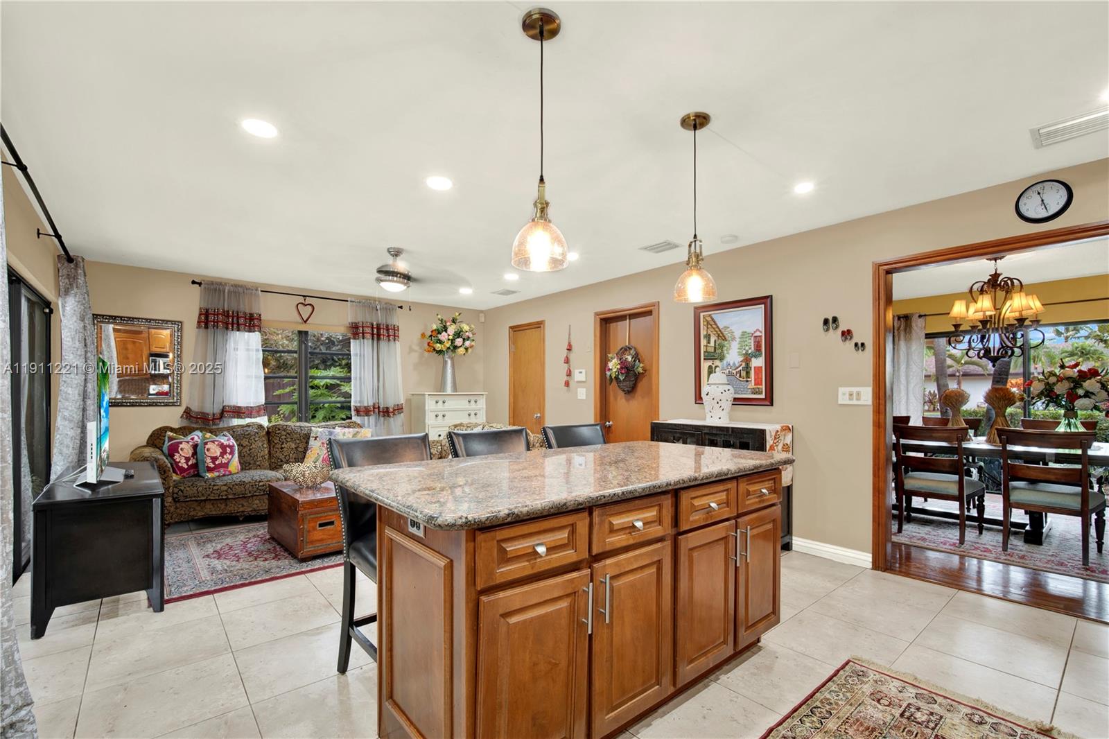 MARY ANN ESTATES 1ST ADDN - Residential