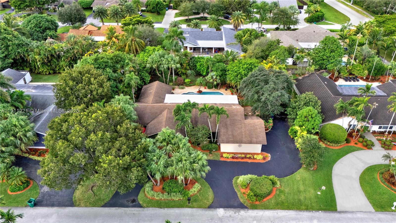 MARY ANN ESTATES 1ST ADDN - Residential