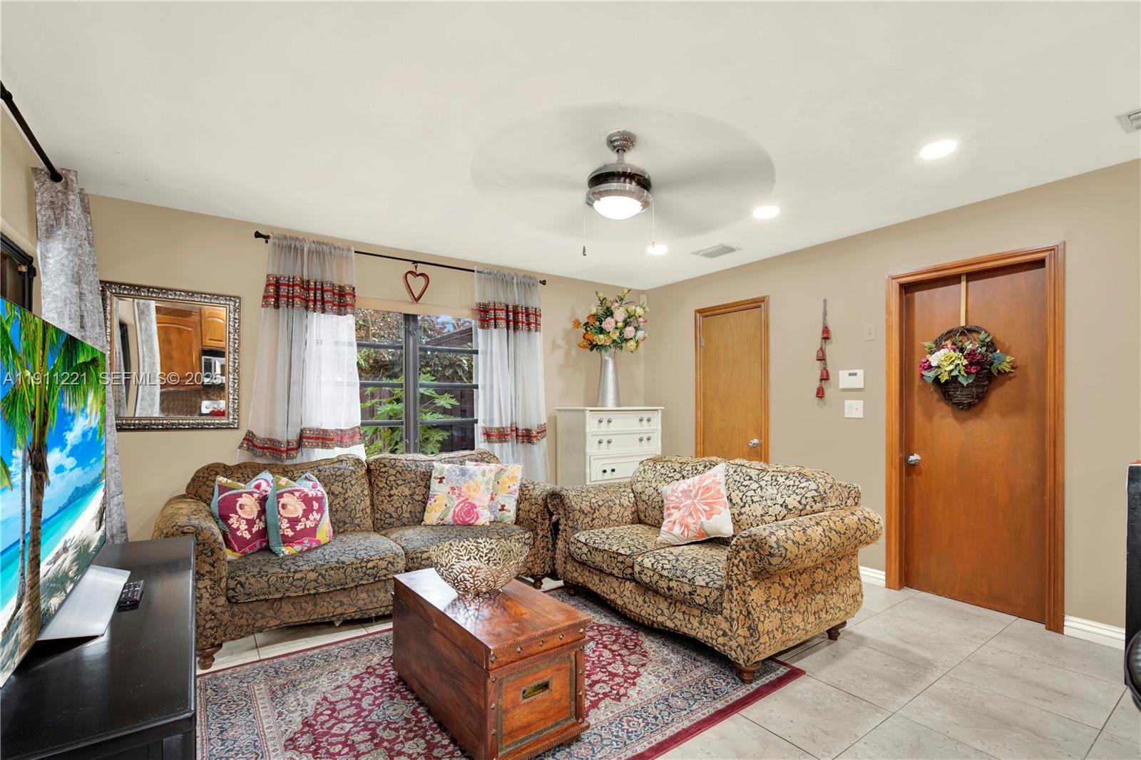 MARY ANN ESTATES 1ST ADDN - Residential