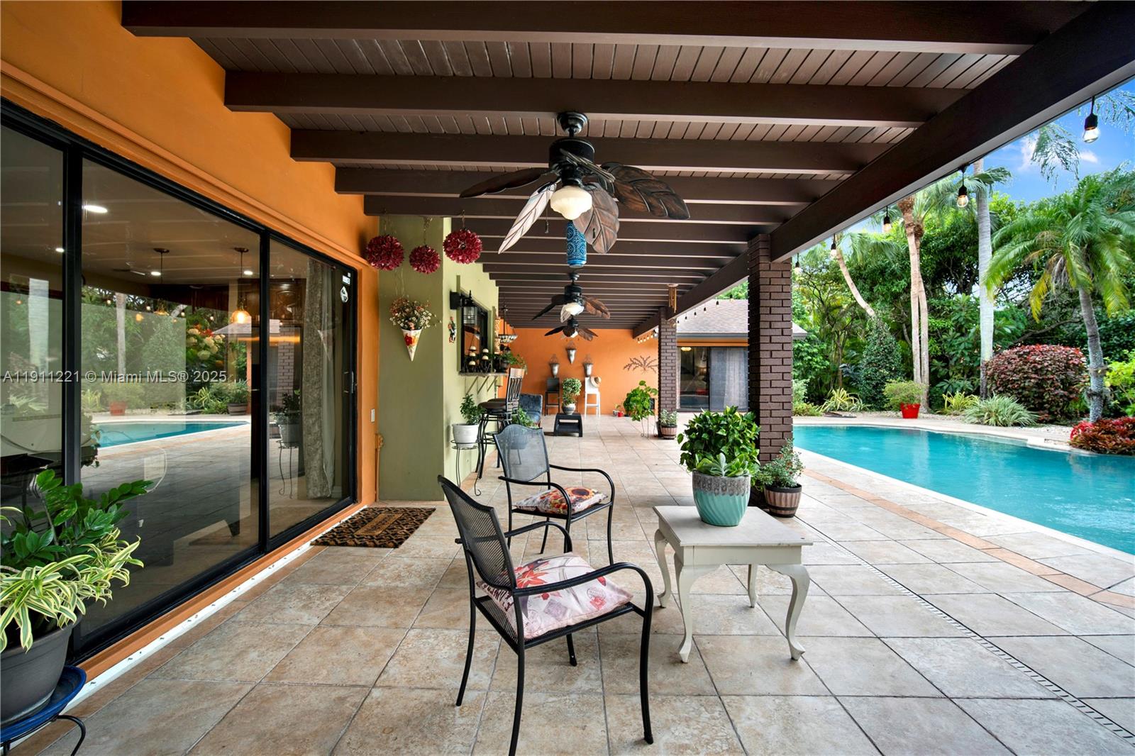 MARY ANN ESTATES 1ST ADDN - Residential