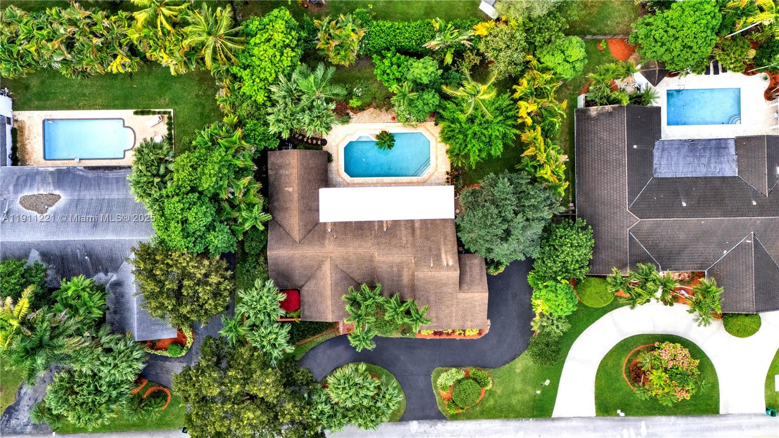 MARY ANN ESTATES 1ST ADDN - Residential