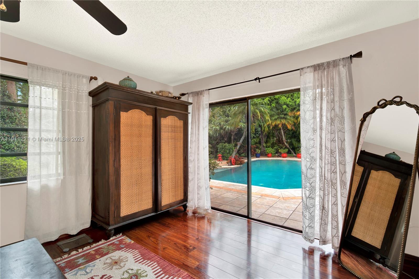 MARY ANN ESTATES 1ST ADDN - Residential