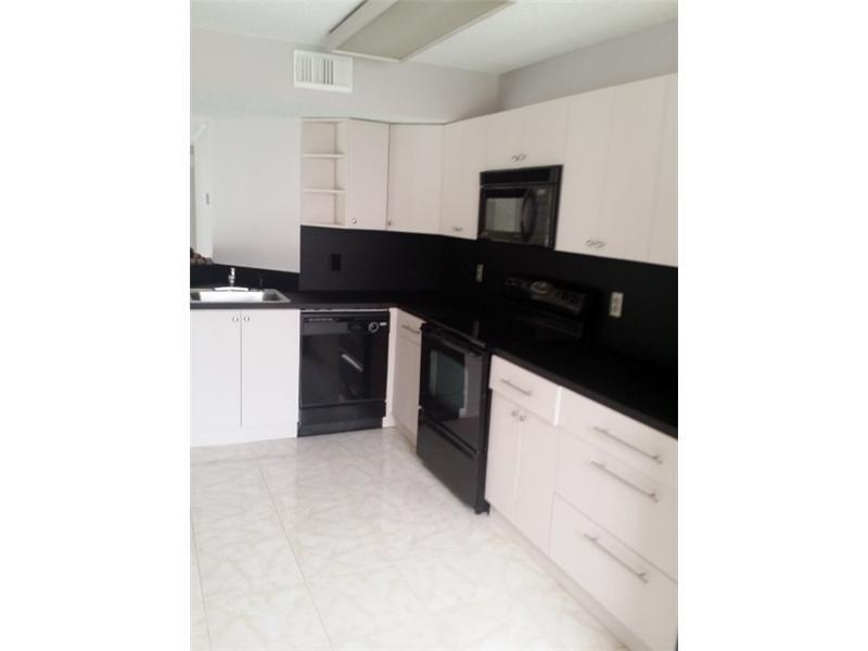 EDGEWATER CONDO - Residential Lease