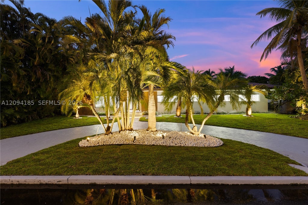 Photo of 1117 Adams St, Hollywood, FL 33019 (MLS # A12094185)