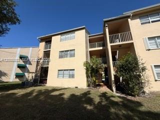 HAMMOCKS TRAILS CONDO - Residential