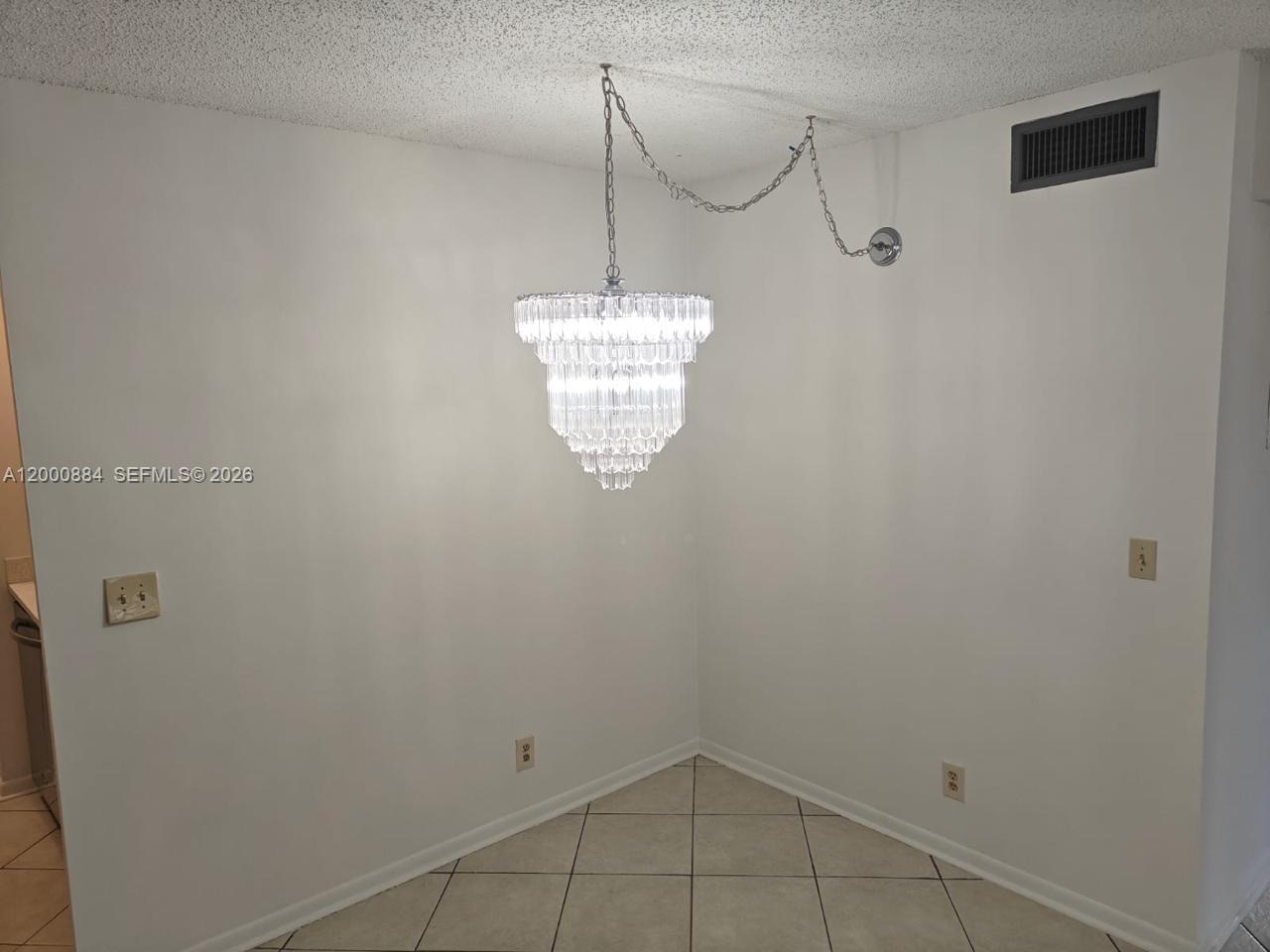 LAKEWOOD VILLAGE - Residential