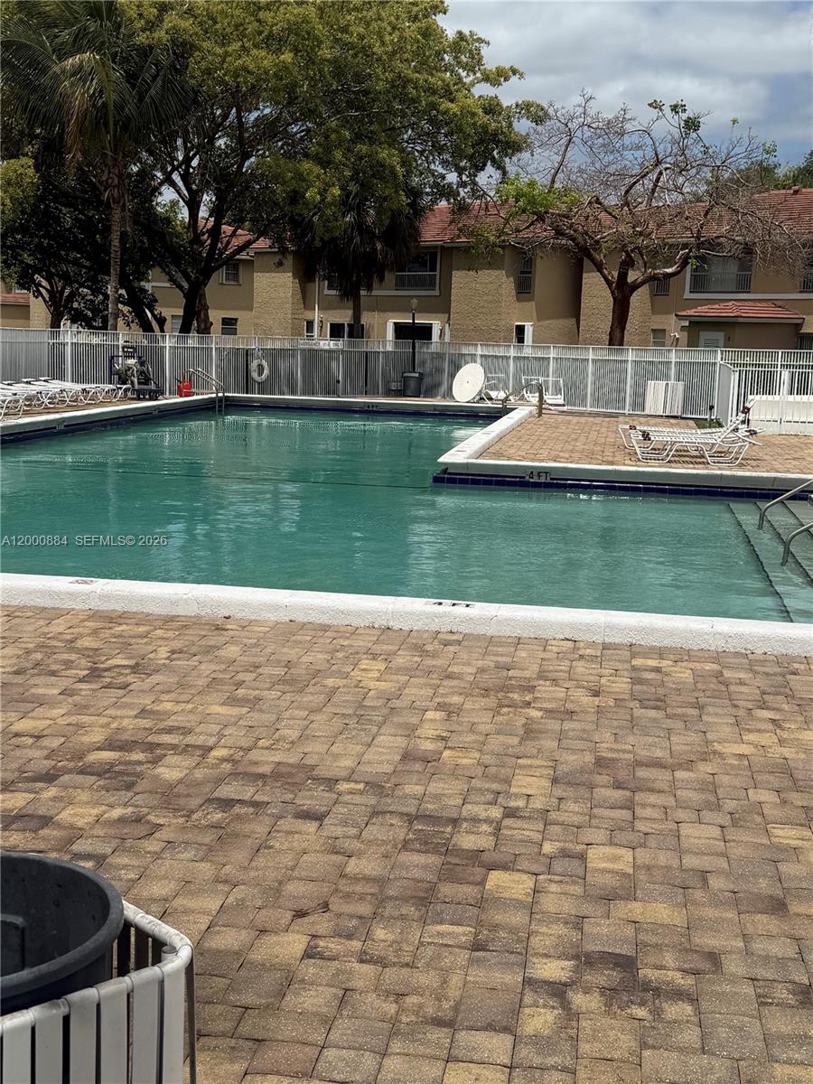 LAKEWOOD VILLAGE - Residential