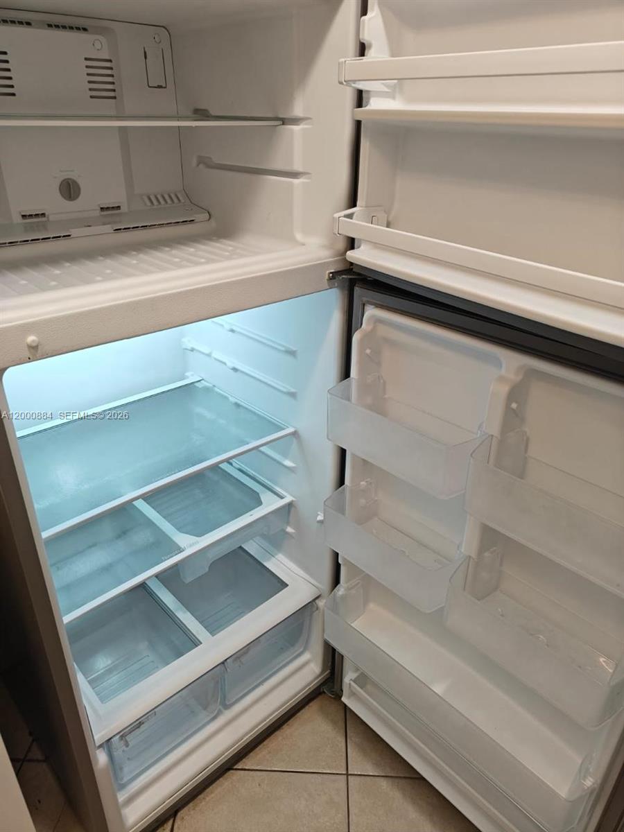 10228 Twin Lakes Dr 16-E