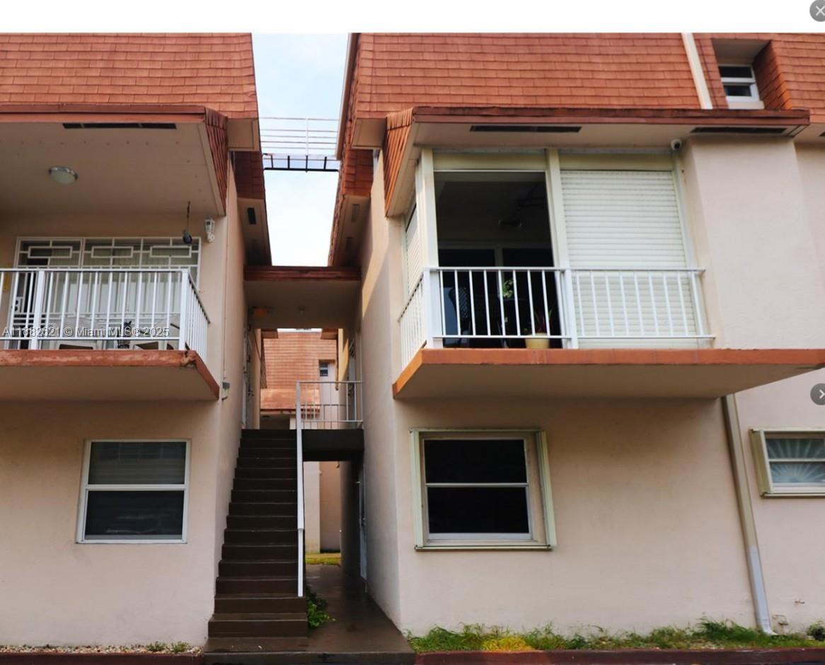 MILE APTS CONDO - Residential