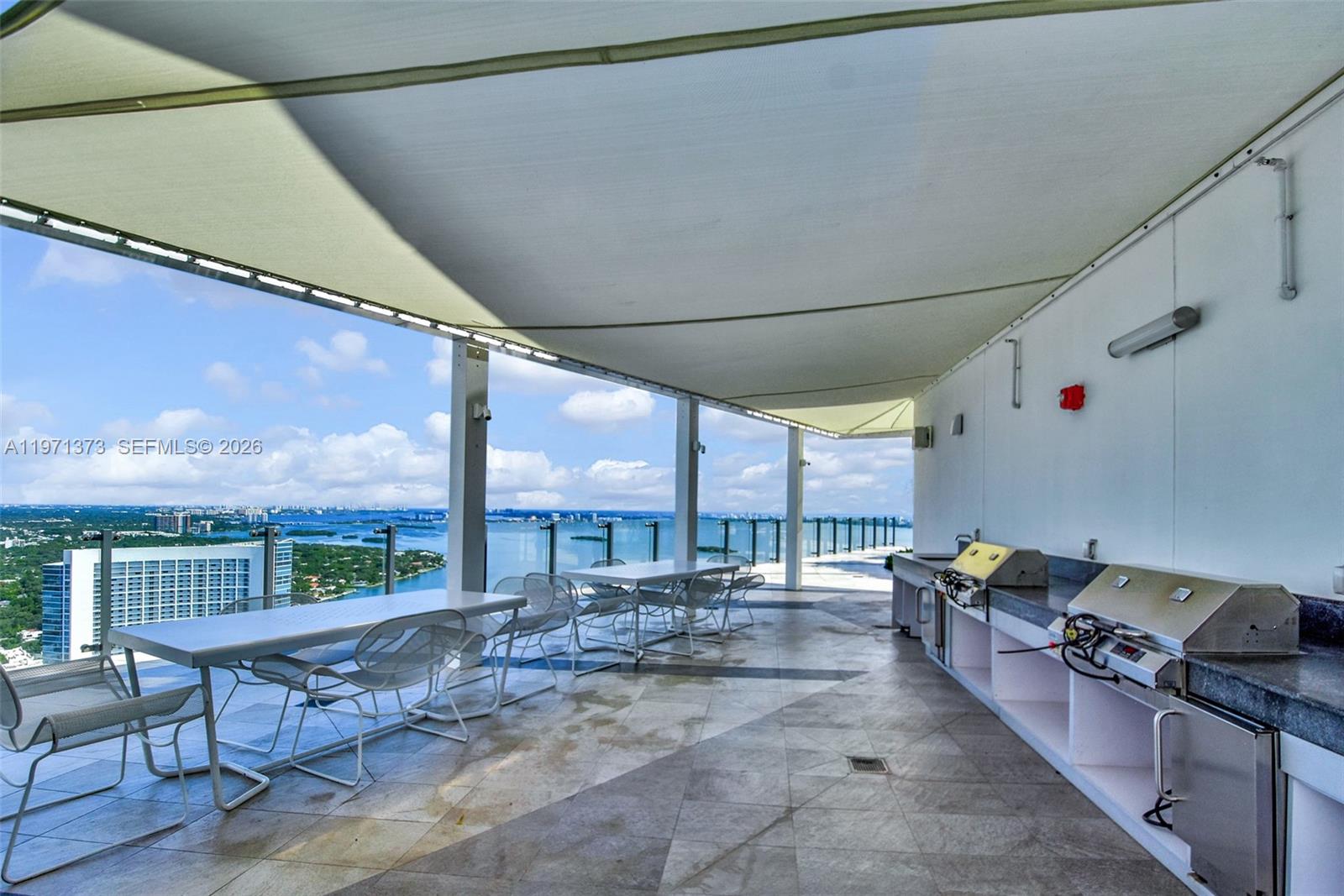 PARAISO BAYVIEWS CONDO - Residential Lease