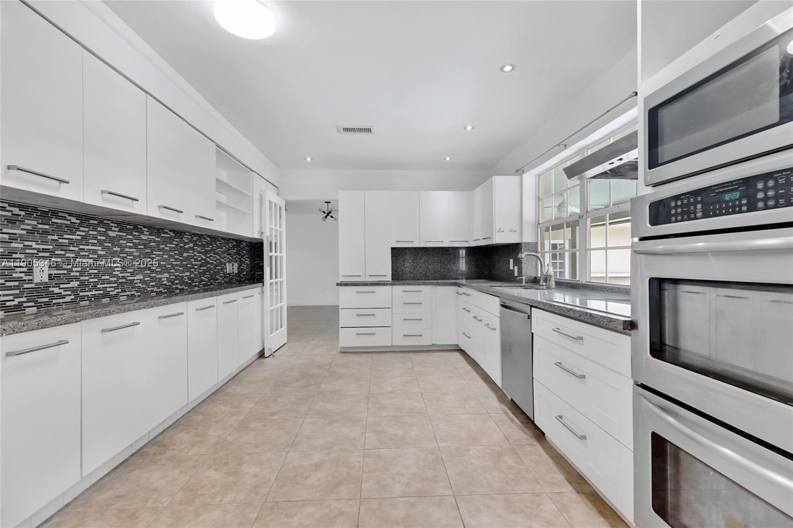 GREEN BRIAR ACRES 2ND ADD - Residential