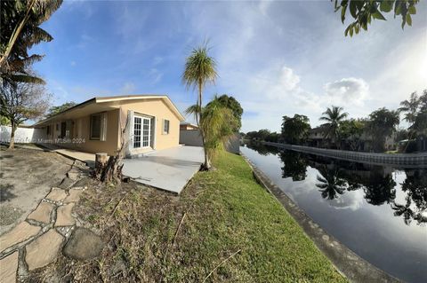 590 NE 20th St 2 Wilton Manors FL 33305
