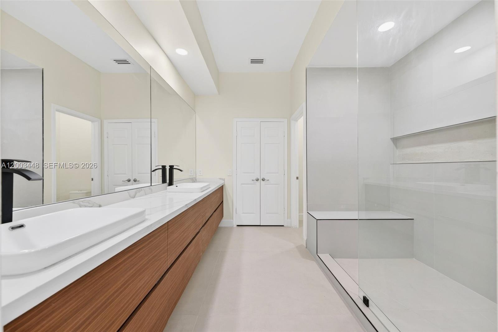 BROKEN SOUND PAR 29 - Residential