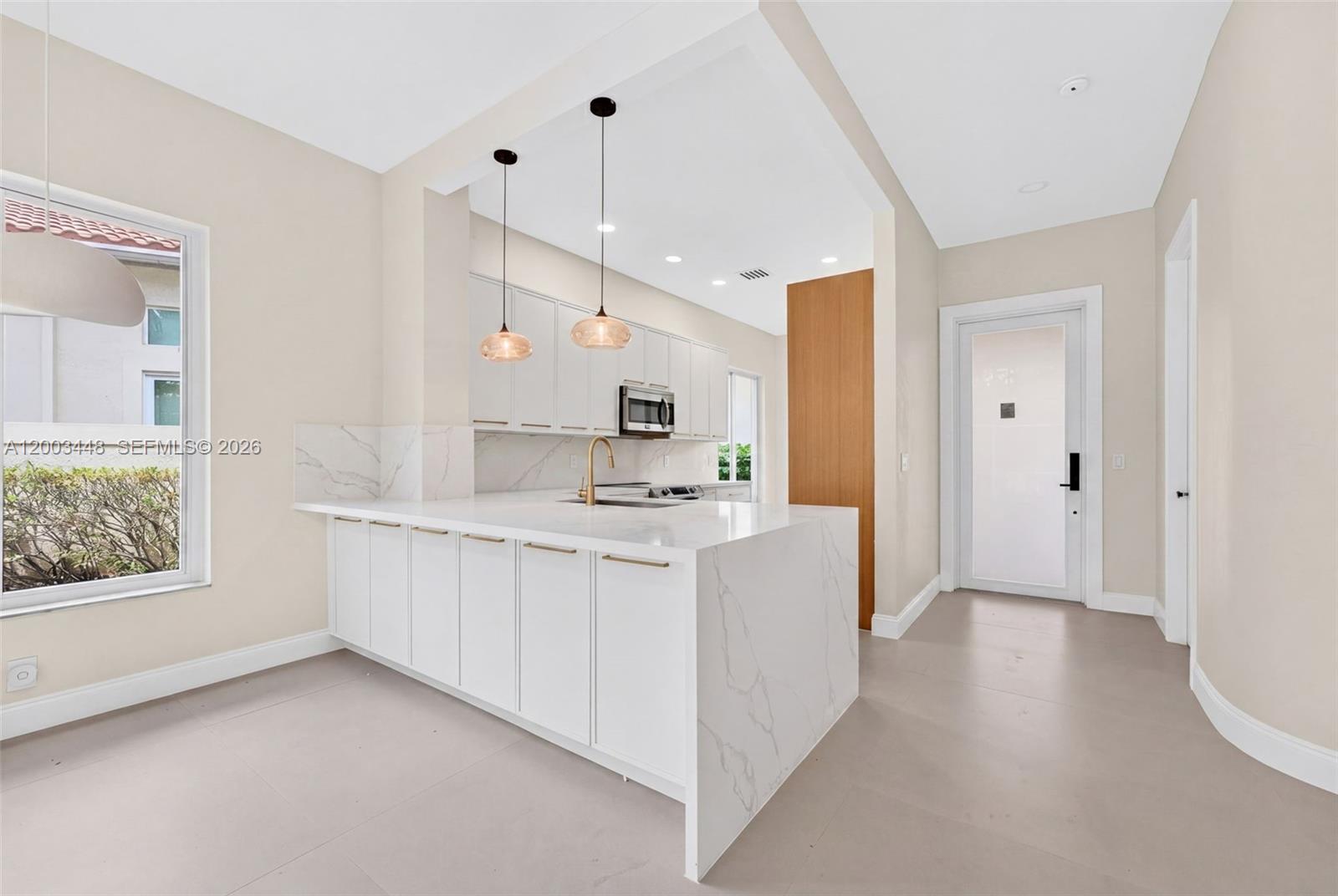 BROKEN SOUND PAR 29 - Residential