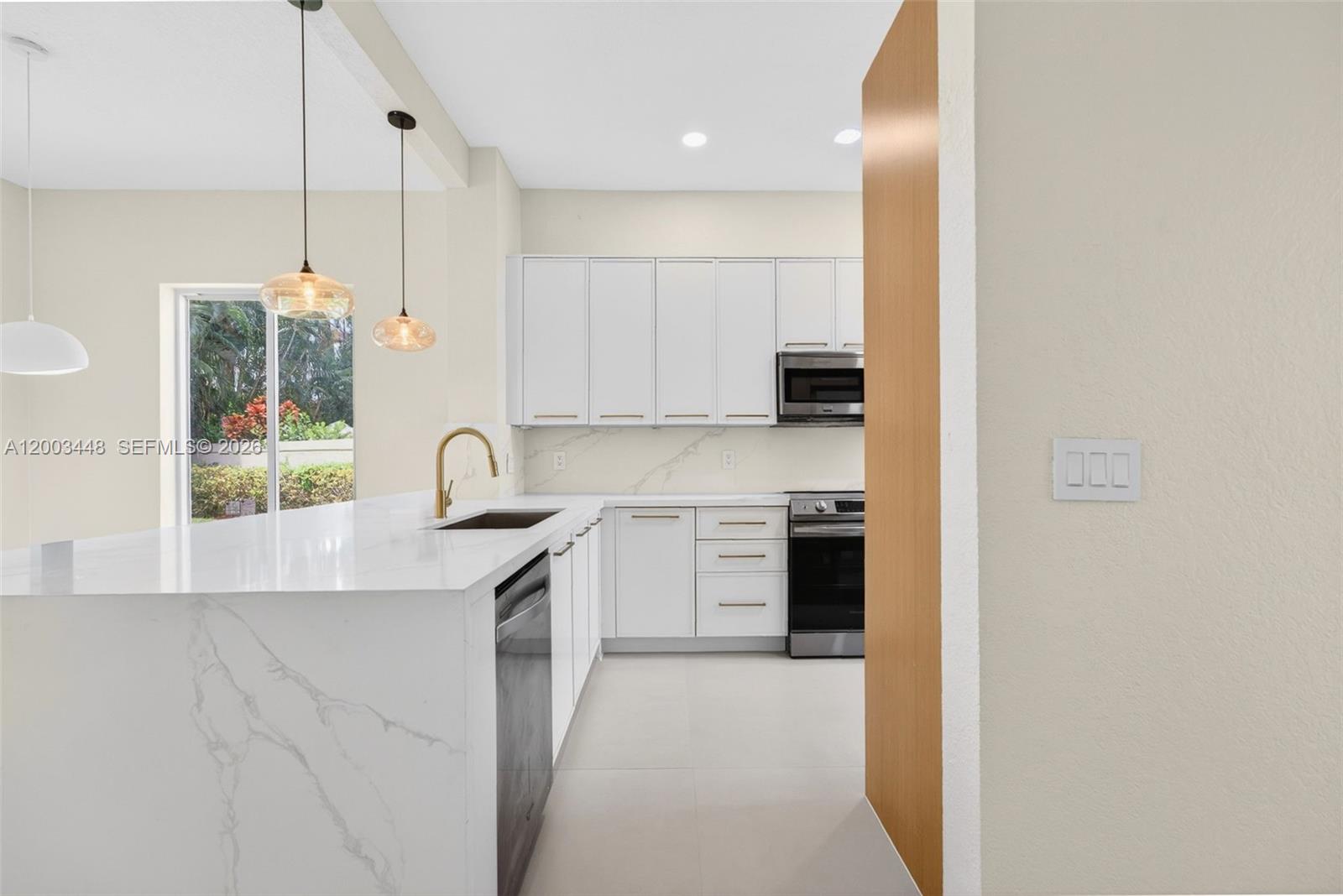 BROKEN SOUND PAR 29 - Residential