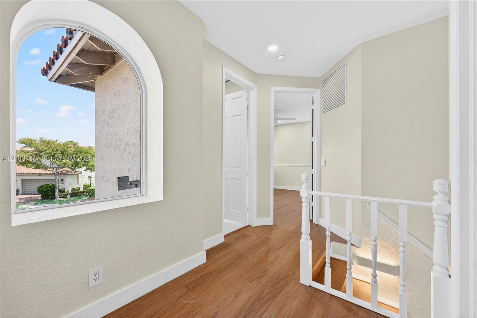 BROKEN SOUND PAR 29 - Residential