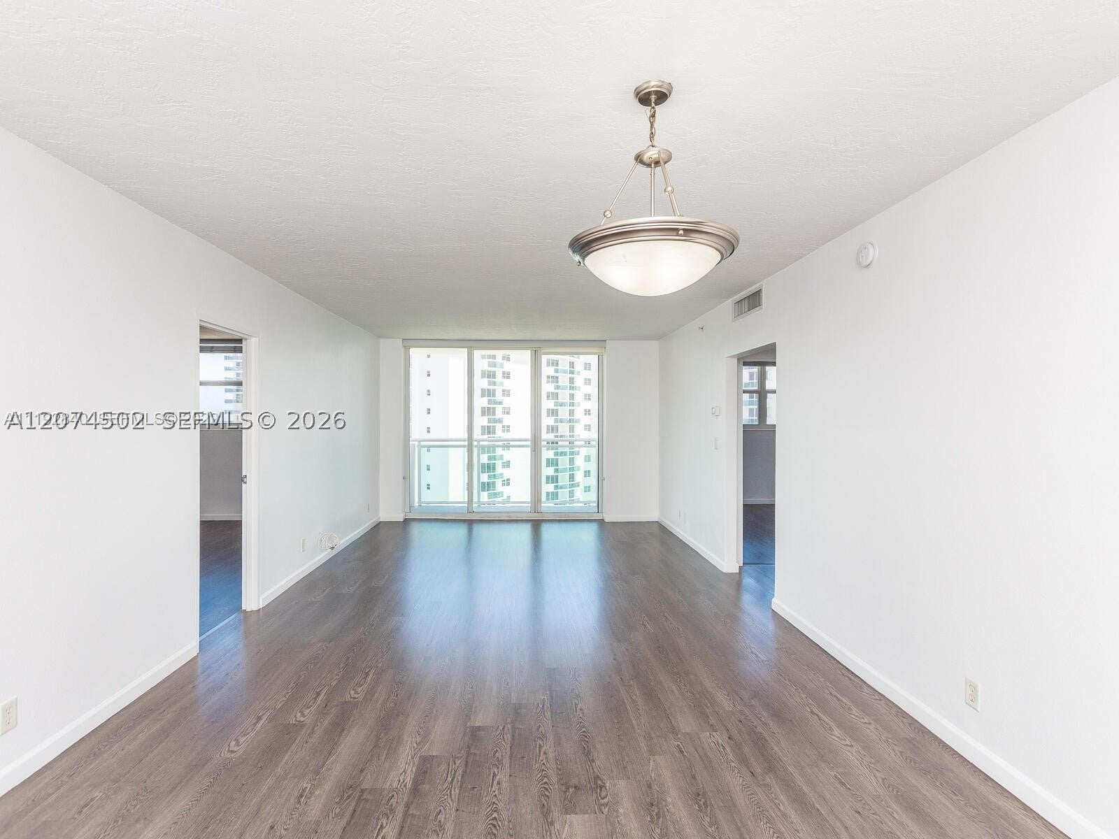 3000 S Ocean Dr 922