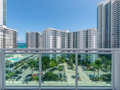 Photo of 3000 S Ocean Dr #922, Hollywood, FL 33019 (MLS # A12074502)