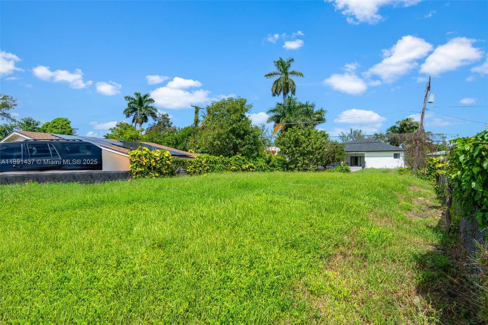 BISCAYNE SHORES UNIT NO 4 - Land