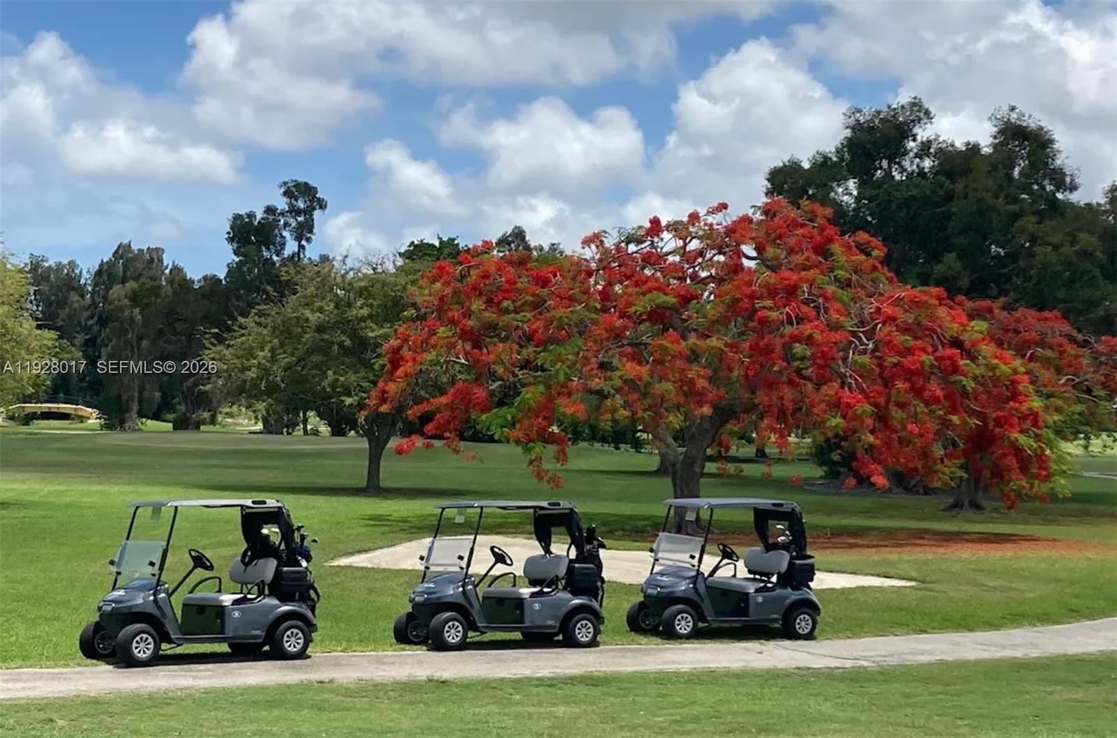 HILLCREST EAST NO 23 COND - Residential