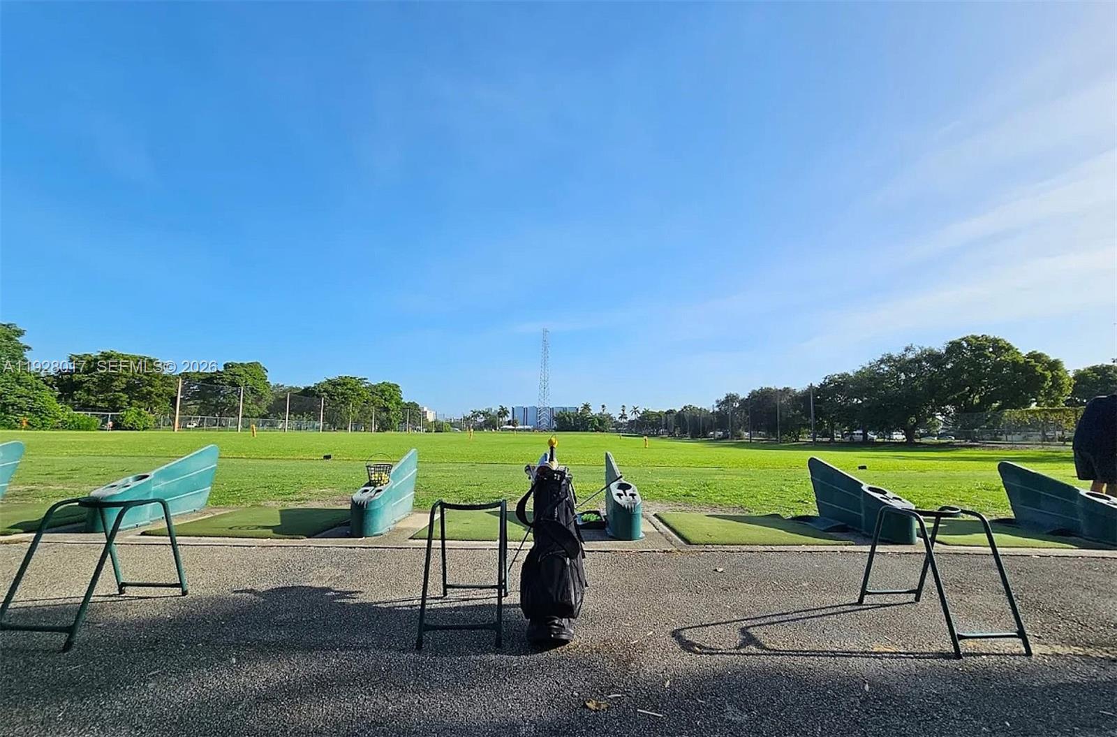 HILLCREST EAST NO 23 COND - Residential