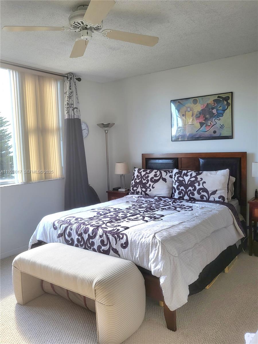 HILLCREST EAST NO 23 COND - Residential